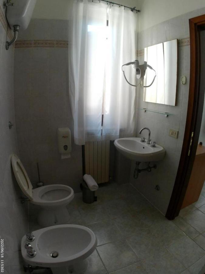 Terrae Eremis: Ristorante, Bar, B&B Roccamorice Exteriér fotografie