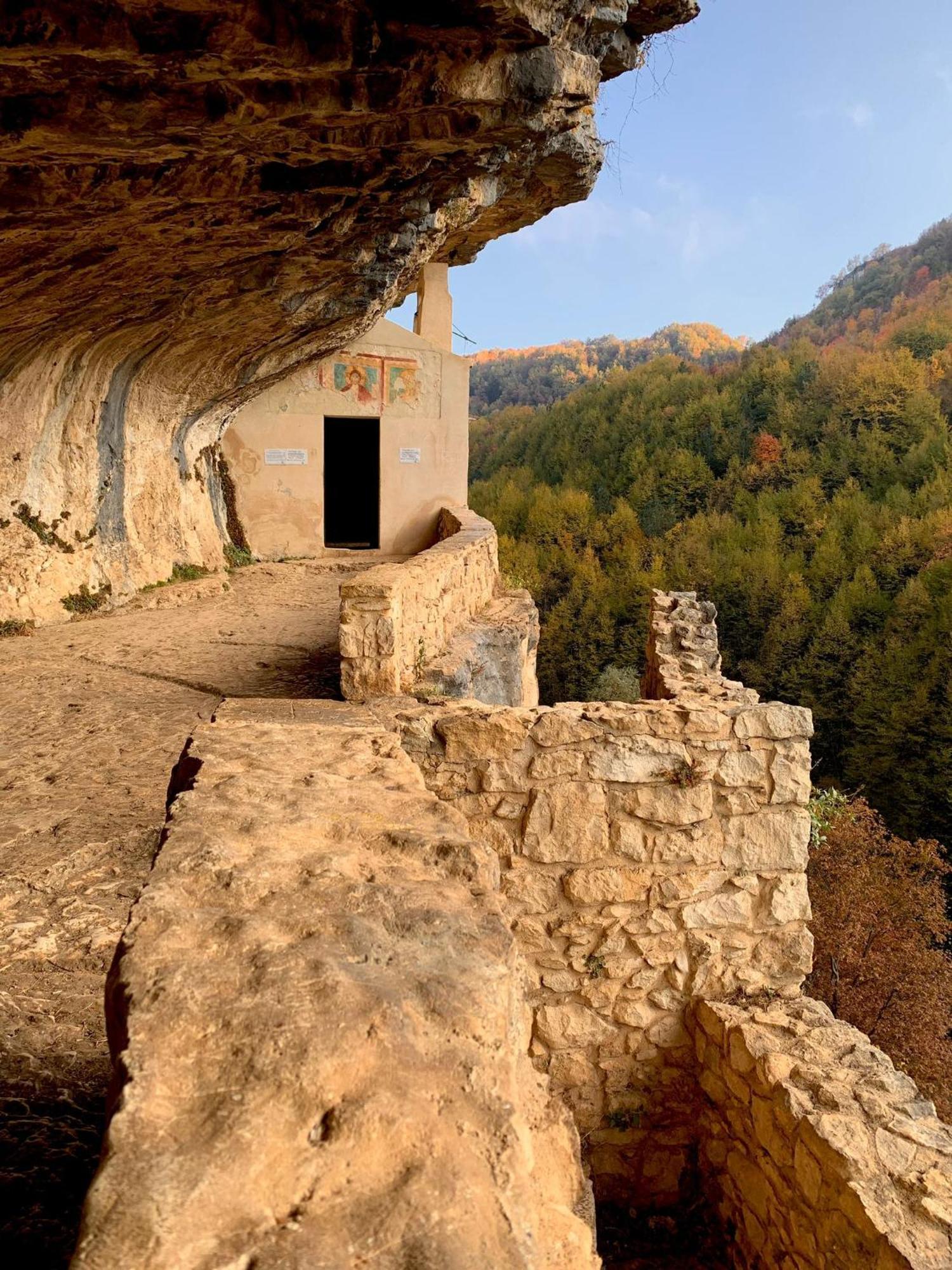Terrae Eremis: Ristorante, Bar, B&B Roccamorice Exteriér fotografie